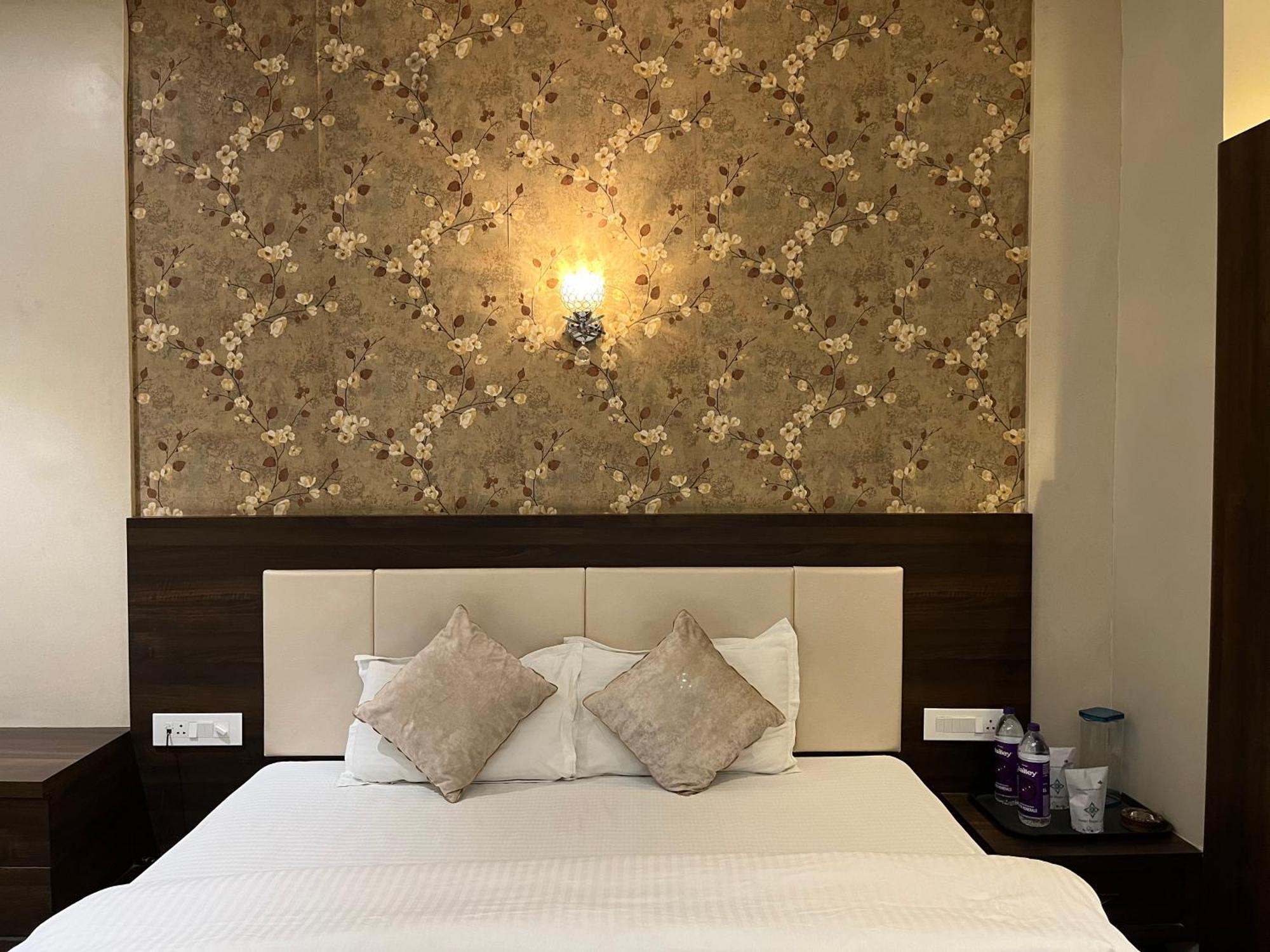 Hotel Royal Livin 3*